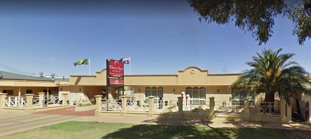 Desert Sand Motor Inn Broken Hill Bagian luar foto